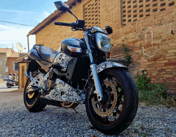 Suzuki GSR 600 2006