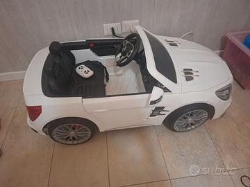 Auto Elettrica per Bambini Mercedes-Benz C63 AMG c