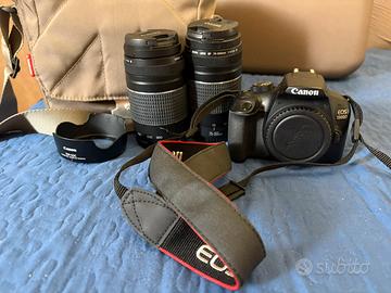 canon eos 1300D con obbiettivi