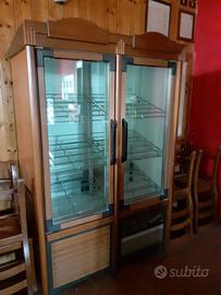 Armadio refrigerato per bottiglie