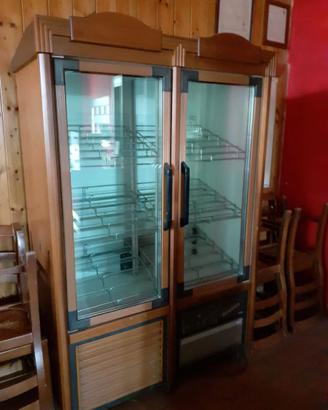 Armadio refrigerato per bottiglie