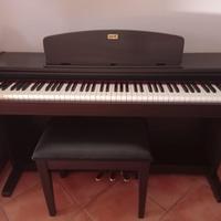 Pianoforte GEM RP700