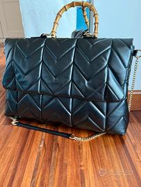 Borsa nera Intrend