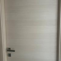 porte colore beige chiaro