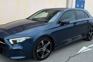 Mercedes-benz A 180 d Automatic Sport 2021