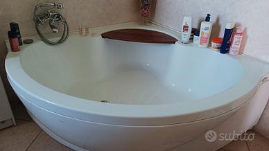 vasca da bagno angolare 
