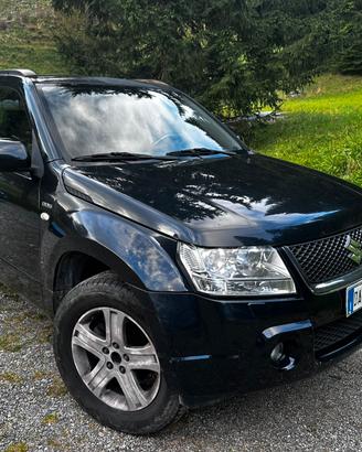 Suzuki Grand Vitara executive