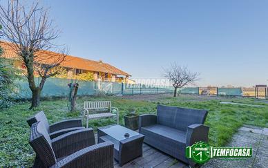 VILLA IN CASCINA A VERMEZZO CON ZELO!!