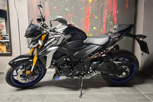 Moto suzuki gsx s750