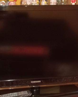 TV LCD Samsung 37" modello LE37C530