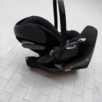 Seggiolino auto Cybex con Base T