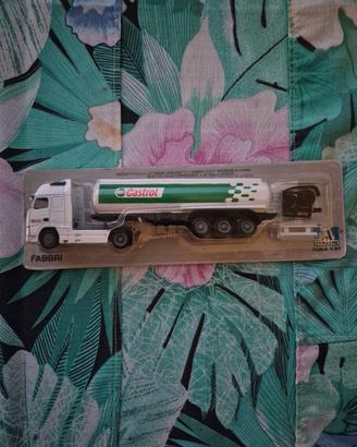 Modellino Camion Autocisterna Castrol Volvo