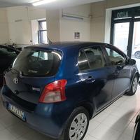 Toyota Yaris 1.0 Benzina
