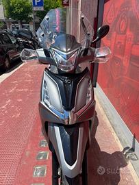 Kymco Agility 300i