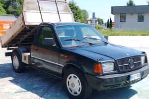 Tata Ribaltabile anno 99 cc 2.0 diesel