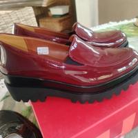 oxford di vernicie bordo e nere n 37