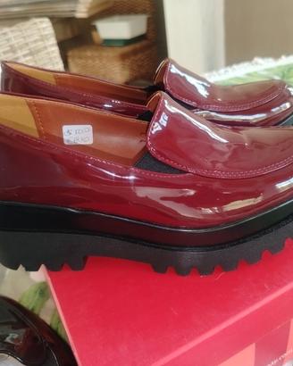 oxford di vernicie bordo e nere n 37