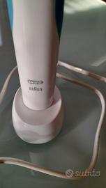 Spazzolino elettrico braun