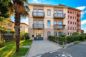 Appartamento con giardino libero subito