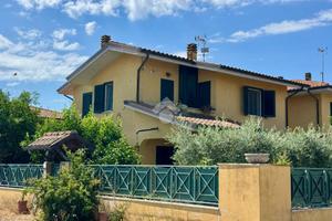 VILLA SINGOLA A SABAUDIA