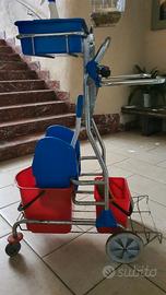 Carrello per pulizie