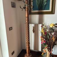 attaccapanni in legno