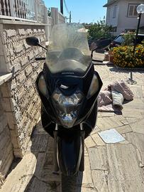 scooter Honda silver wing 400