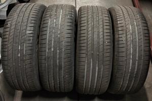 Gomme estive Nexen 215 55 17