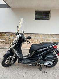 Piaggio Medley 125