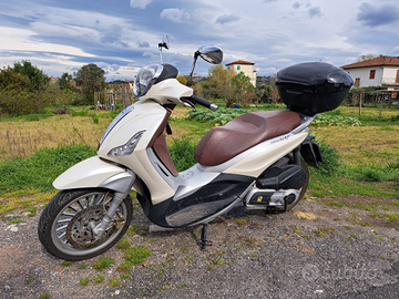 Piaggio Beverly 300 i.e
