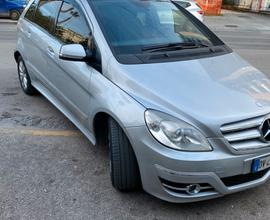 Mercedes b 180