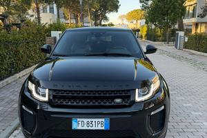 Range Rover Evoque 2016 Total Black