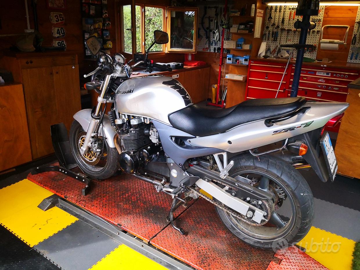 Originali Kawasaki Ricambi Usati Kawasaki Zr7 Kawasaki Zr