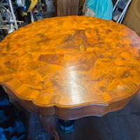 Tavolo noce e radica '800