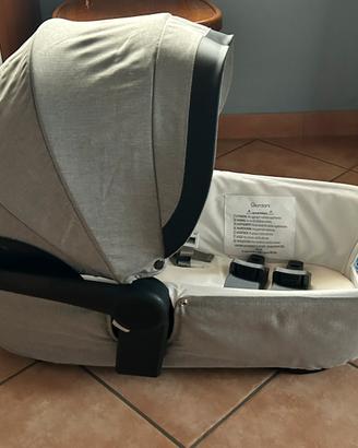 Trio Giordani City Lifestyle Deluxe+ barra isofix