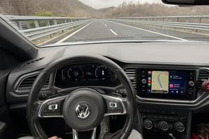 Wolkswagen T-Roc R Line