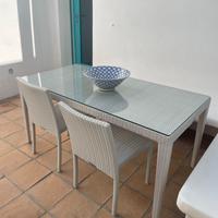 Tavolo da esterno