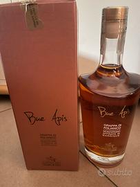 Grappa di Aglianico Bue Apis affinata in barrique
