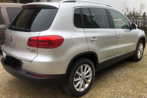 VOLKSWAGEN Tiguan 1ª serie - 2012