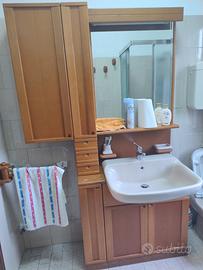 mobile bagno in legno