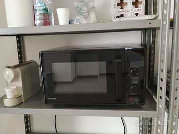 Microonde Toshiba 23L con Grill