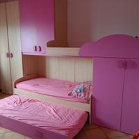 camera da letto Rosa  3 letti 