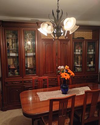 Sala da pranzo completa in legno vintage