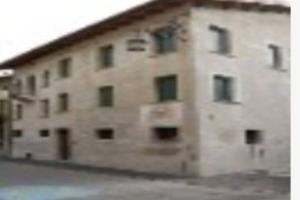 Immobile in asta di 696 m² con più di 5 locali a F