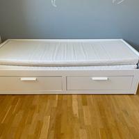 LETTO SINGOLO/MATRIMONIALE BRIMNES IKEA