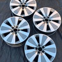4 Cerchi Originali AUDI A1 - 16"