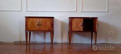 coppia di comodini anni '50