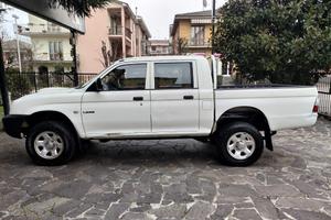 Mitsubishi L200 2.5 TDI 4WD Double Cab Pick-up