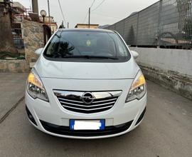 Opel Meriva 1.7 CDTI 110CV b-color Panoramic