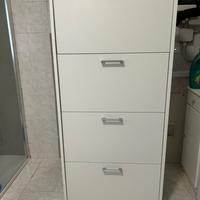 scarpiera laccata bianca